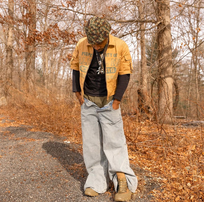 Zip up collar pocket shirt