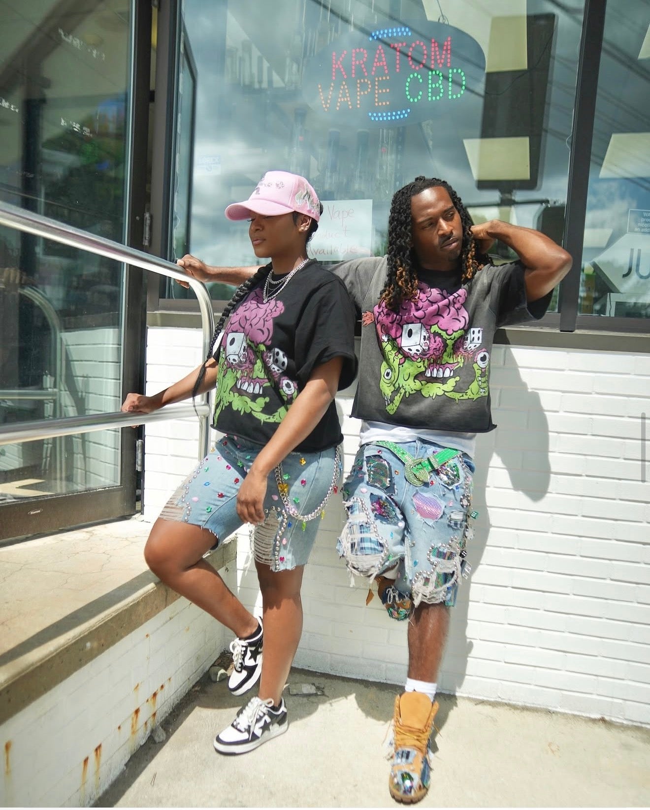 Black risky maniac tee